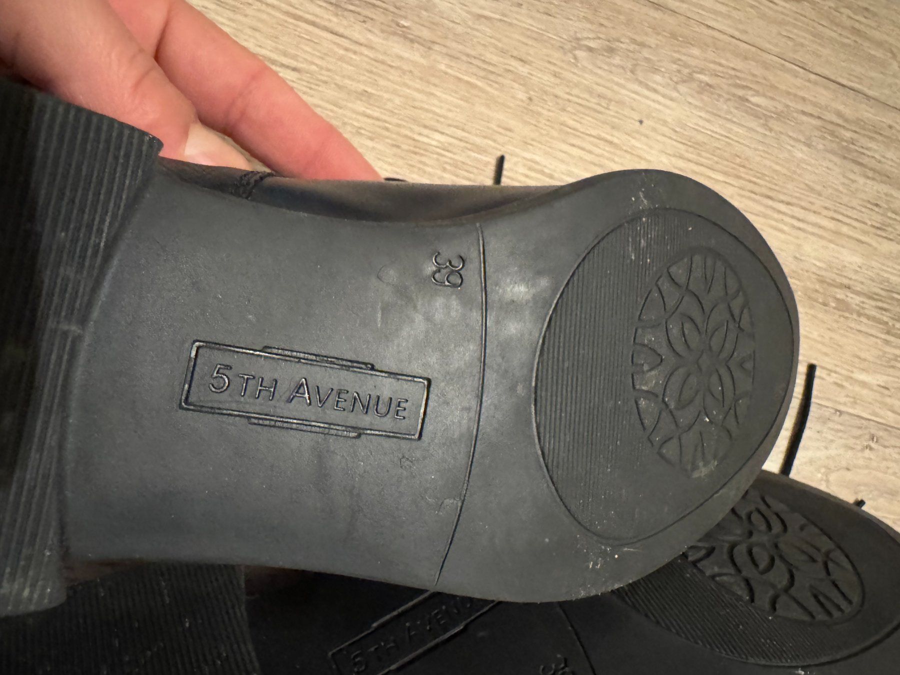 Damenschuhe: 5thavenue schuh 39 – Gebraucht aus Riehen von M.S.DVD 5