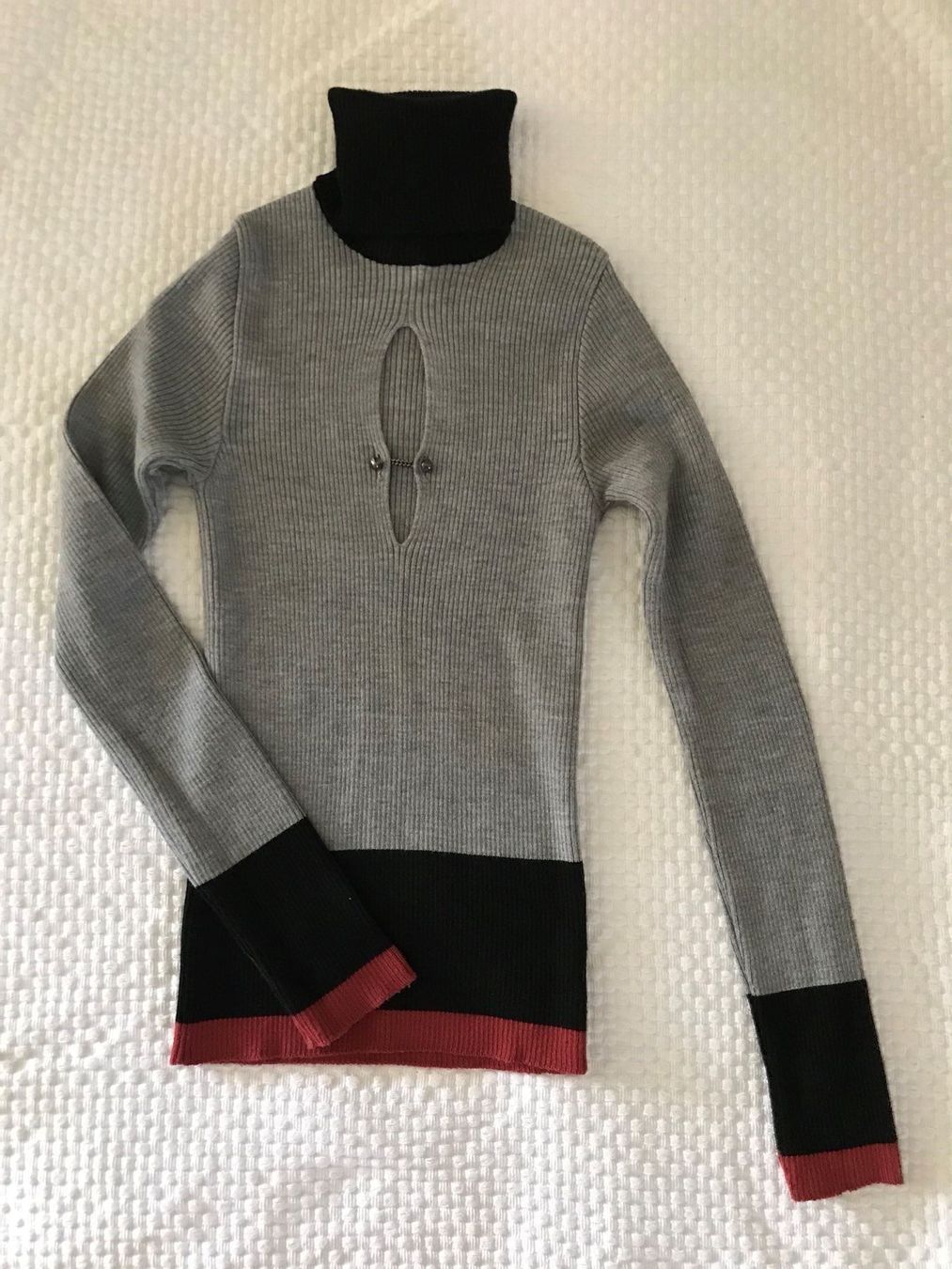 Maglioni & Felpe: Schicker Pullover Richmond Gr.34 – Usato da Stäfa venduto da Exclusive0 1