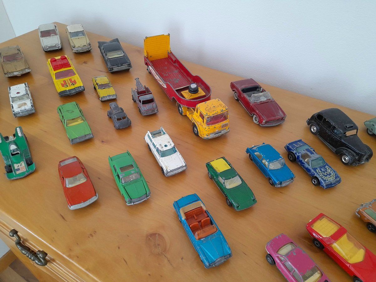 Hot Wheels Modellini d'auto: 1.Satz alte Modellautos Sika Hot Wheels Modellauto Matchbox – Usato da St.Gallen venduto da Seezunge8 2