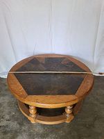 [Brocante] Table basse ronde en chêne massif