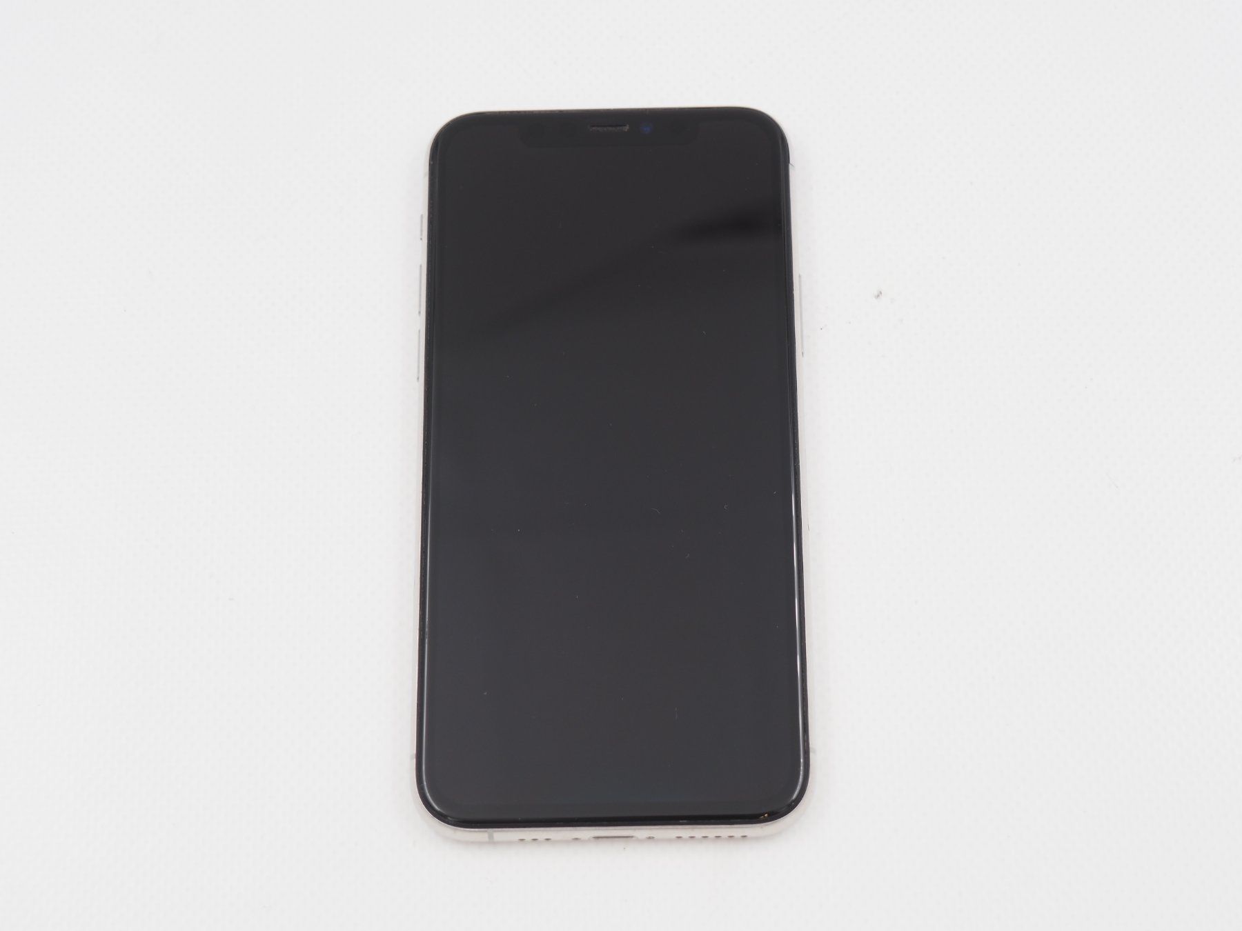 Apple Telefoni cellulari / Smartphones: APPLE iPhone 11 Pro iCloud gesperrt (26052901) – Difettoso da Zürich venduto da fundsachenverkauf 1