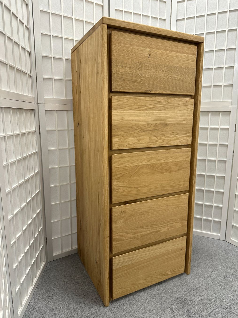 Cassettiere: Kommode RÖDVIG Wildeiche massiv 47 x 113 cm – Nuovo e nell'imballaggio originale da Unterentfelden venduto da moebelrufli