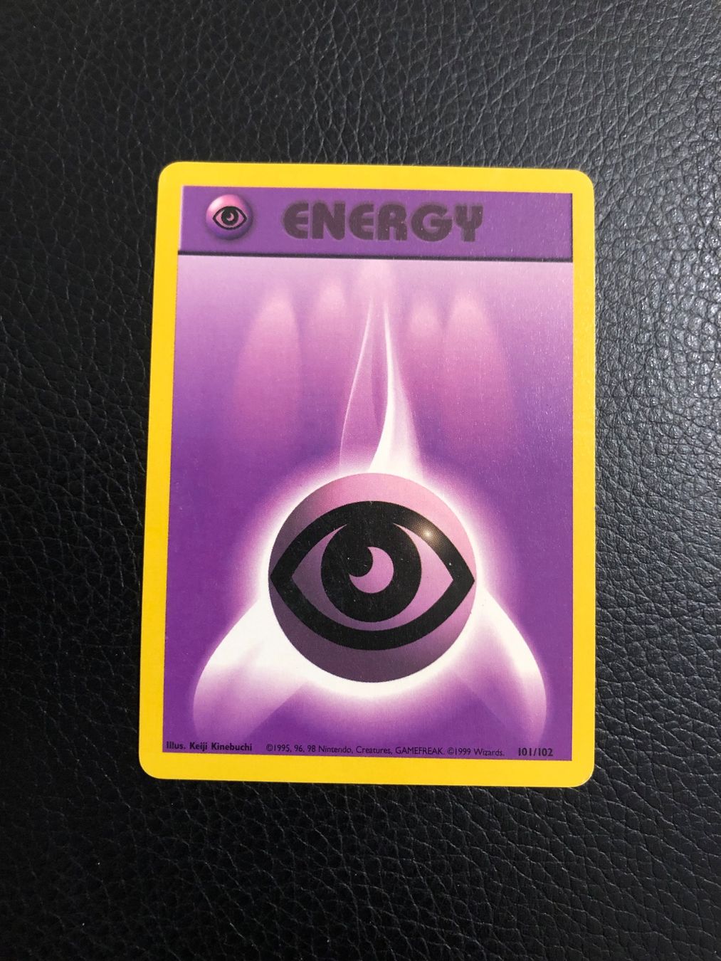Pokémon Carte collezionabili: Base Set Psychic Energy 101/102 ab 1 – Usato da Paradiso venduto da Pkmn10