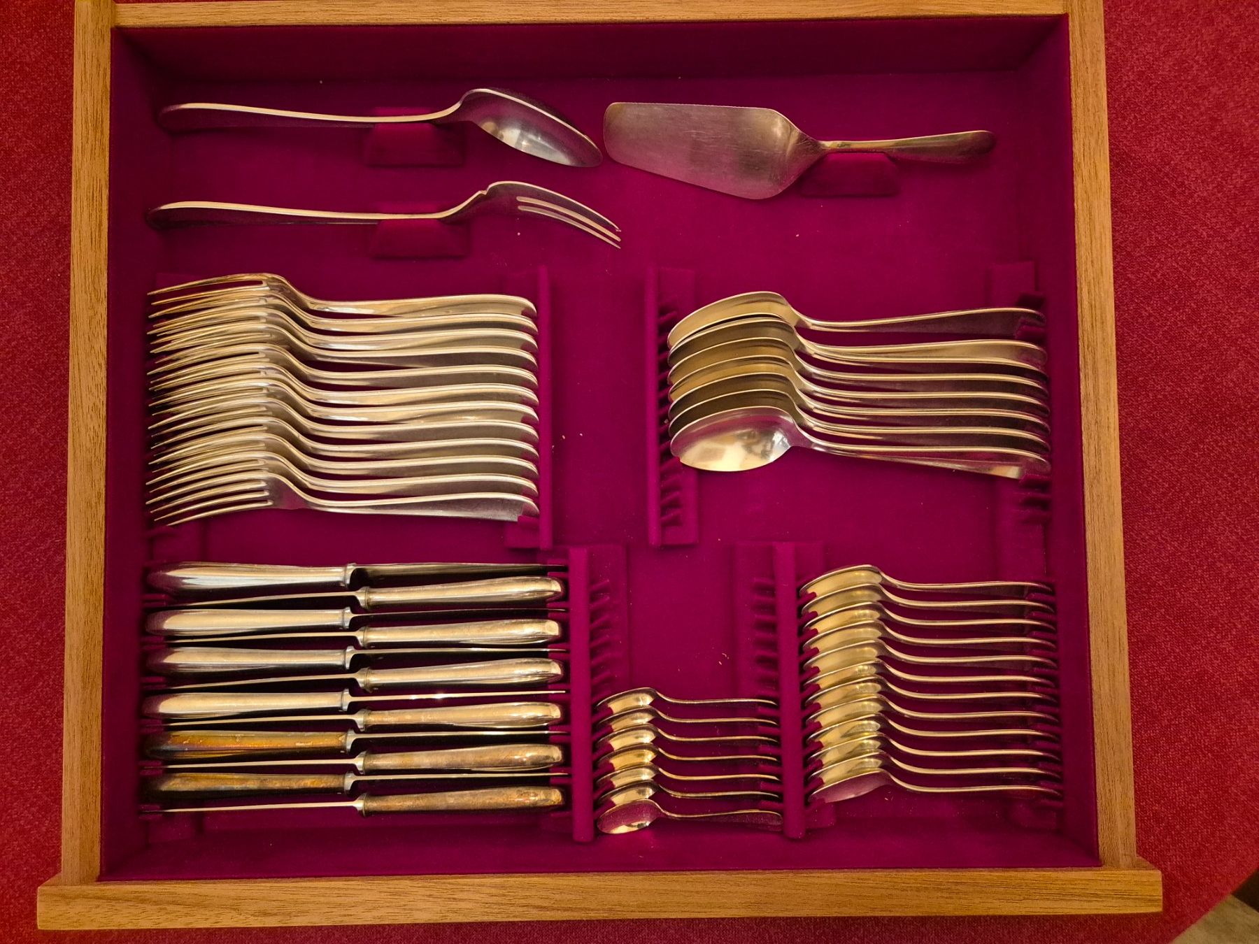 Christofle Set di posate: Christoffle Tafelsilber Hotel Linie – Usato da Steinach venduto da ACMO32O 4