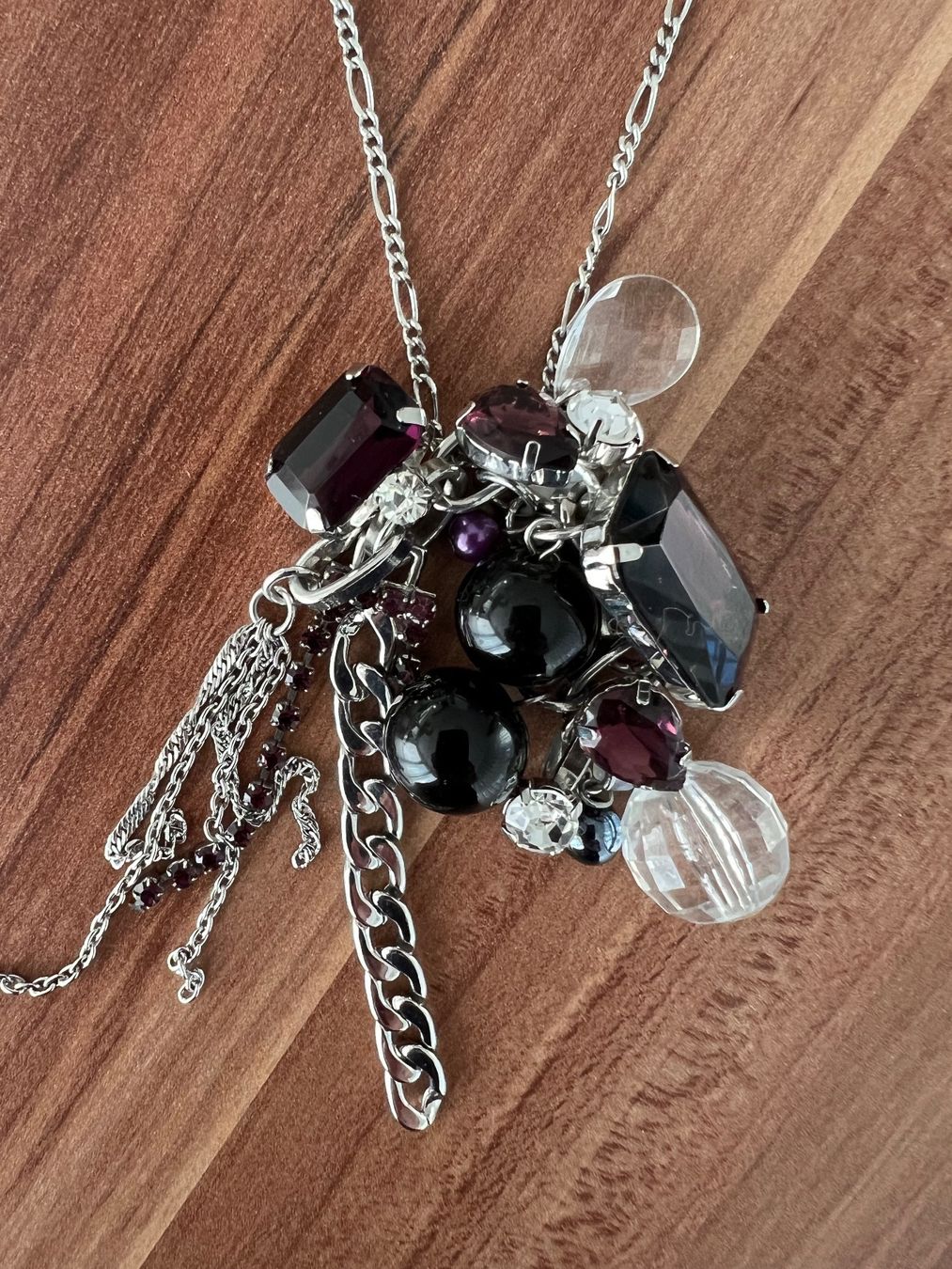 Catenine: Moderne violette Halskette – Usato da Zürich venduto da Cdefinitiv 2