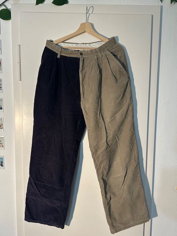 Pantaloni: Zweifarbige Cord Hose – Usato da Zürich venduto da ale_7k2j