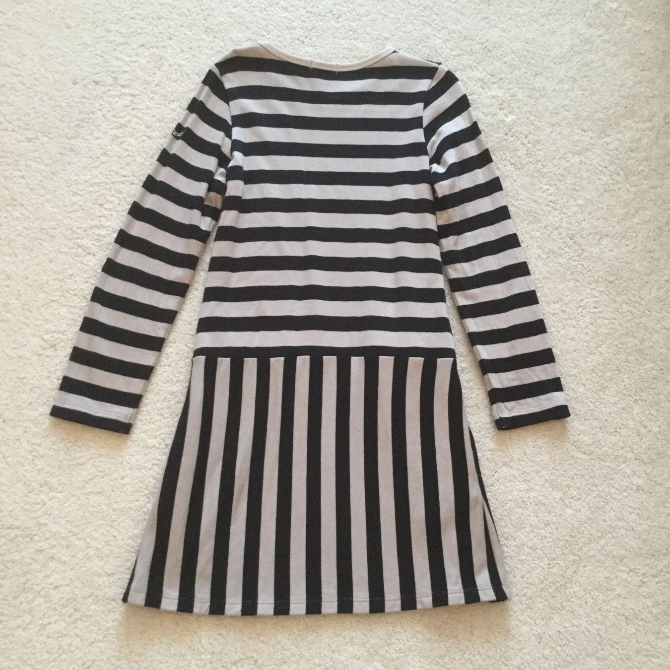 Kleider & Röcke: Bebe Mädchen Winter Kleid(G.130/8J) – Gebraucht aus Pfäffikon SZ von Candy.Co. 1