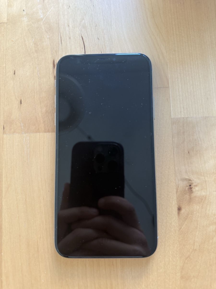 Apple Handys / Smartphones: Iphone Xs 64GB – Gebraucht aus Bern von Paramagurunathan 1