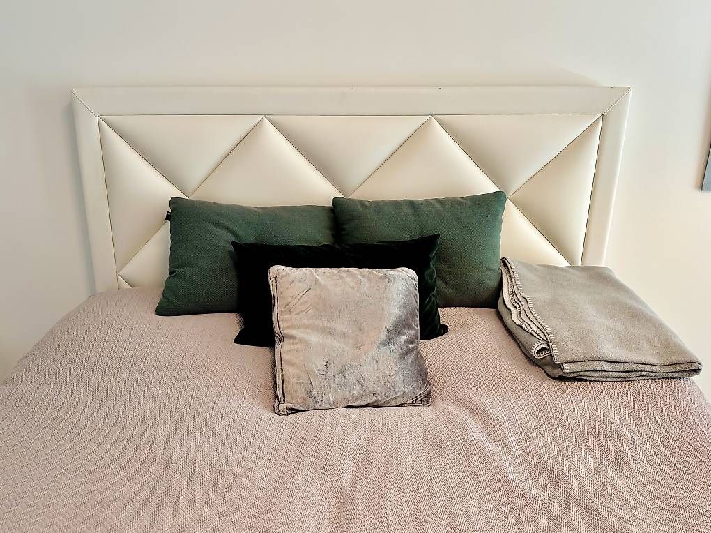 Letti: Boxspringbett – Usato da Luzern venduto da SL-1 2
