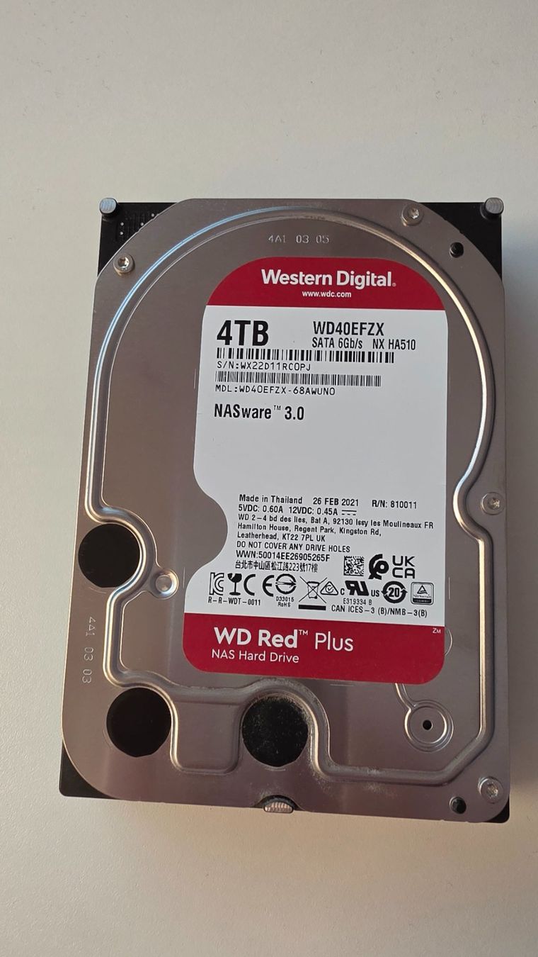 Western Digital Harddisks: 4TB HDD WD Red NAS – Gebraucht aus Künten von Thozogg