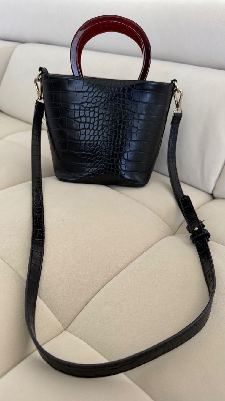 Mango Borse da donna: Mango Black Faux Crocodile Bag – Difettoso da Chéserex venduto da ref_dsv5