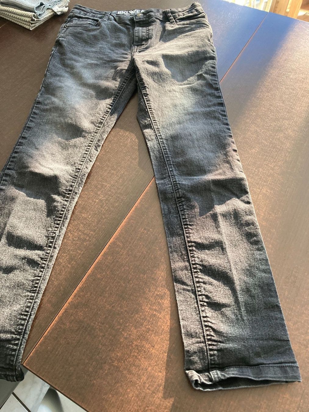 Hosen: Jeans garçons taille 14ans – Gebraucht aus Domdidier von qatar1973