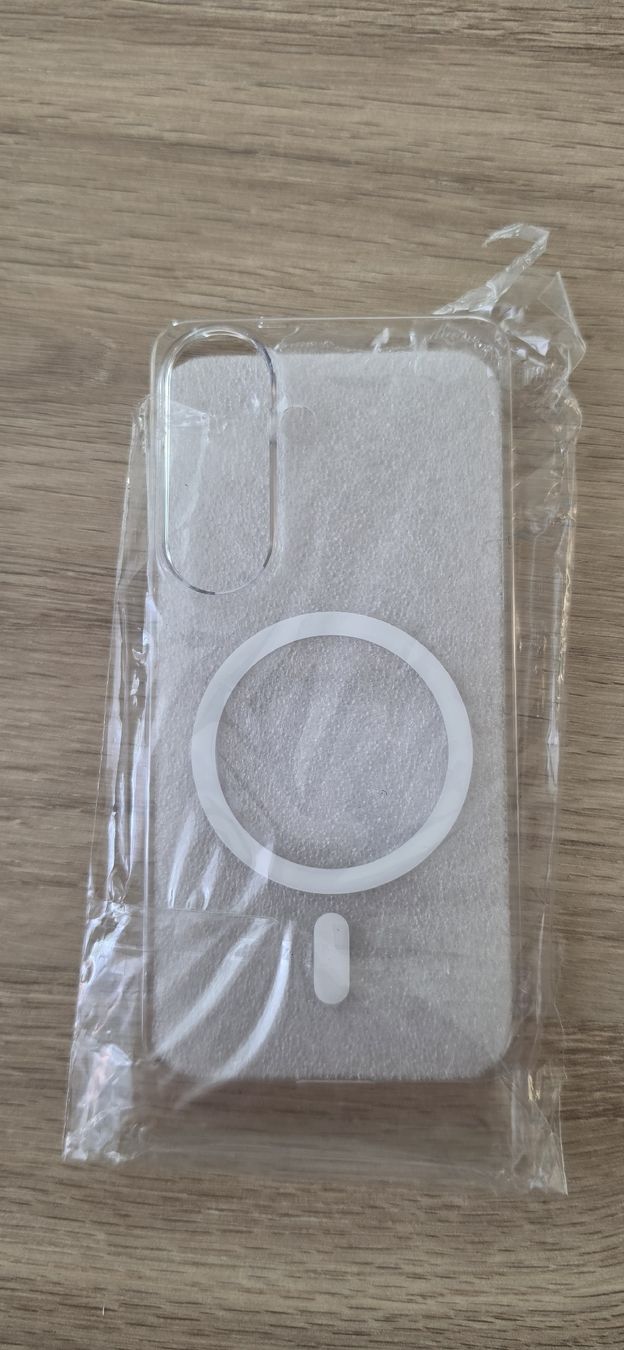 Samsung Cover & Protezioni schermo: Samsung Galaxy S26 Case  – Nuovo e nell'imballaggio originale da Zürich venduto da merso01 2