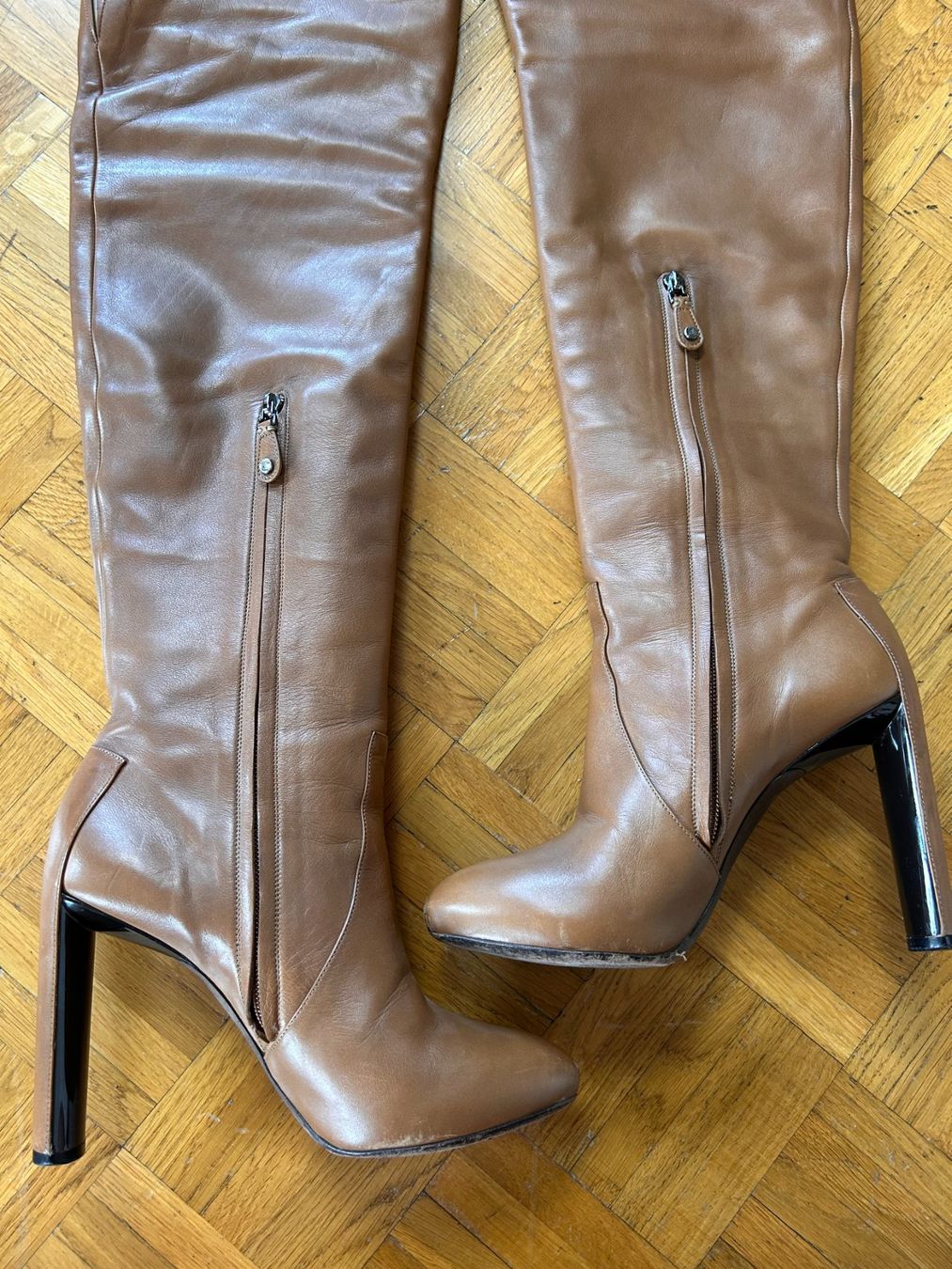 Celine Scarpe da donna: Bottes cuissardes CÉLINE cuir camel – Usato da Geneve venduto da Salomevergne 3