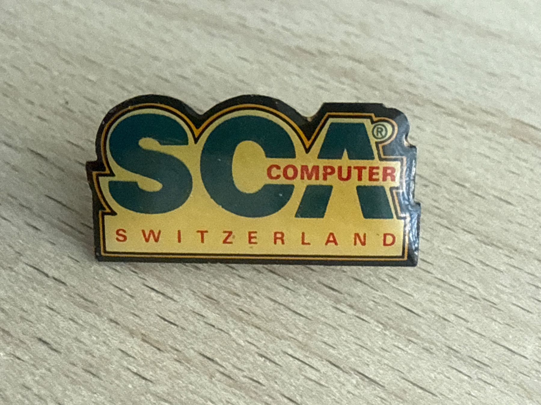 Placchette & Badge: Pin SCA Computer Switzerland – Usato da Glattbrugg venduto da Schweigmatt