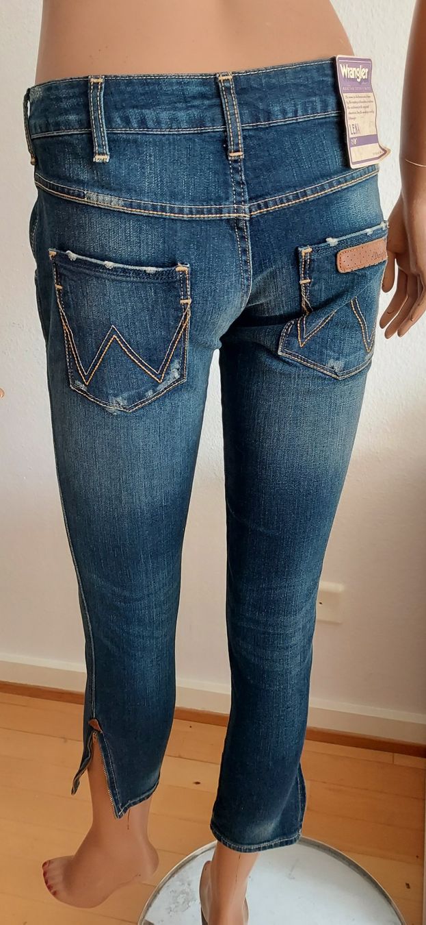 Wrangler Jeans: Neue Wrangler Lena 7/8 Damen Jeans, Gr. 28/34 – Neu und originalverpackt aus Basel von Mazzo84 1