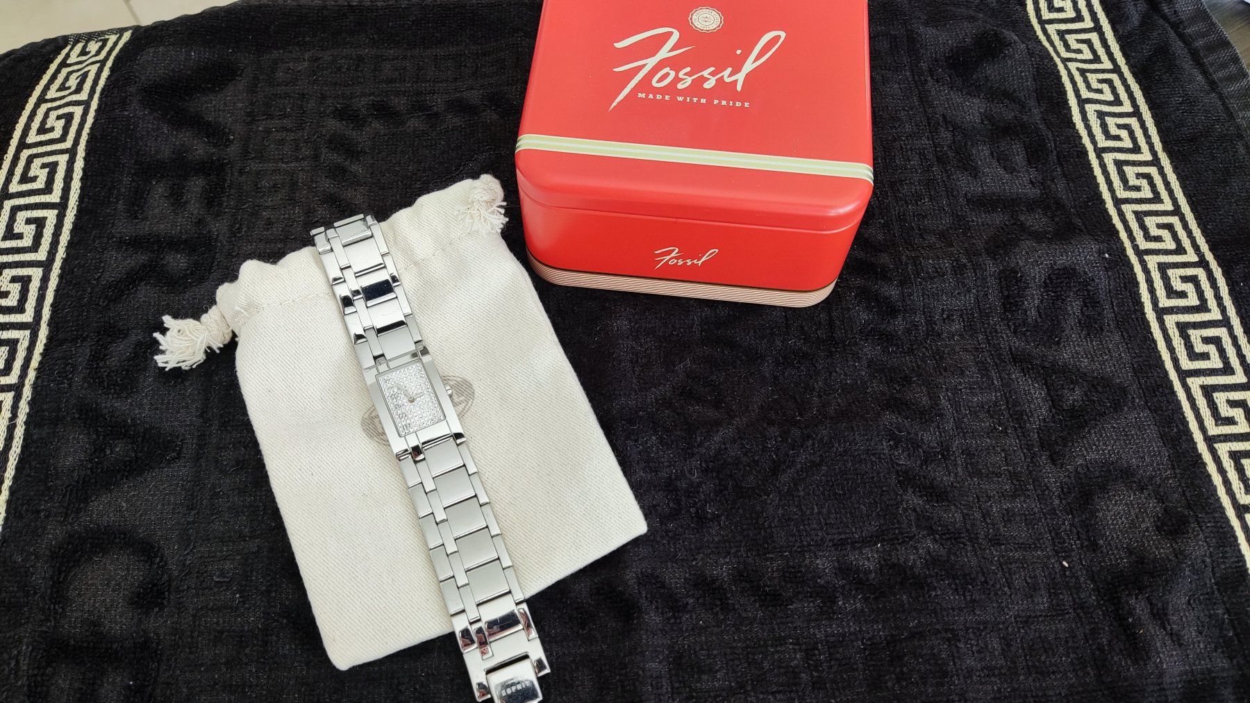 Fossil Uhren: Esprit Fossil Armbanduhr – Neu (gemäss Beschreibung) aus Rickenbach b. Wil von Kth_v8