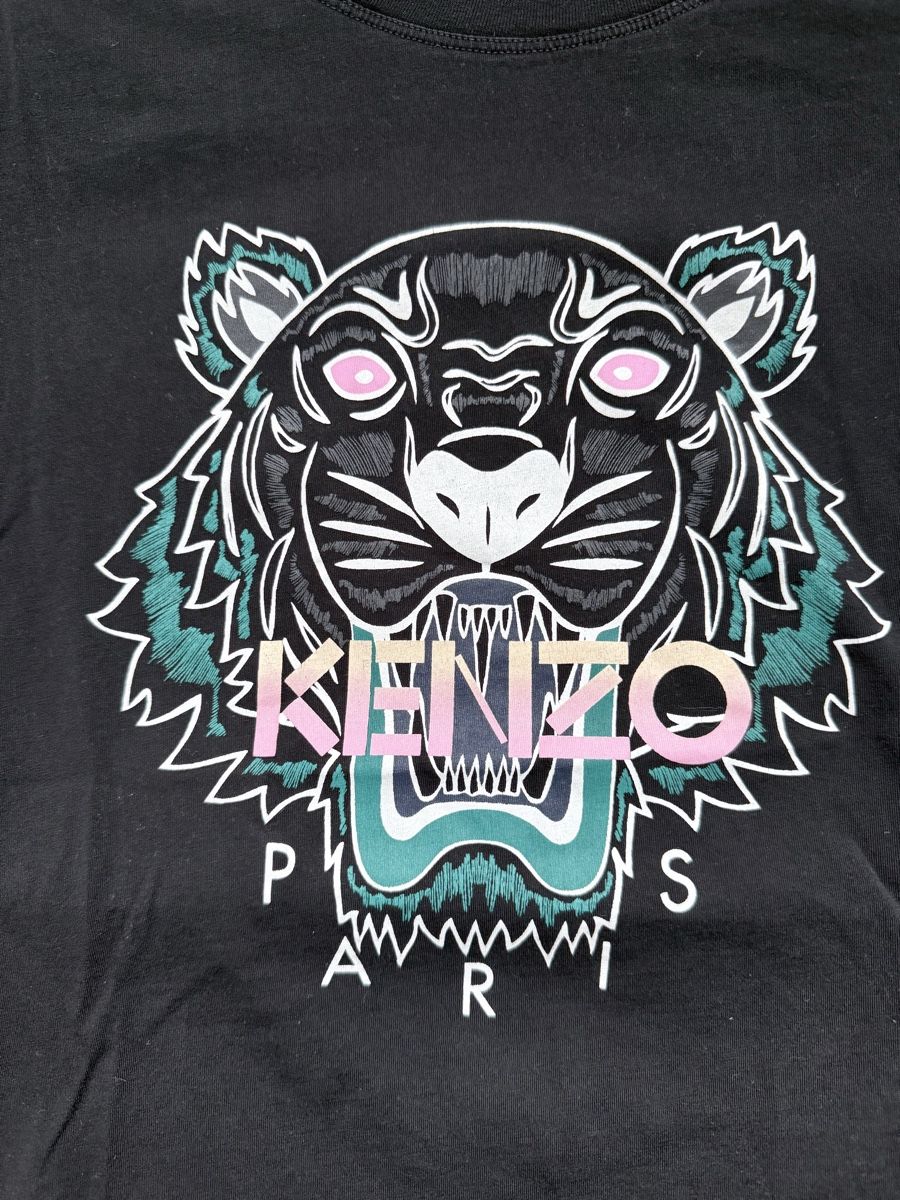 Kenzo T-shirt: Kenzo T-Shirt, Schwarz, Gr. S – Usato da Zürich venduto da AnjaSteinmann 1