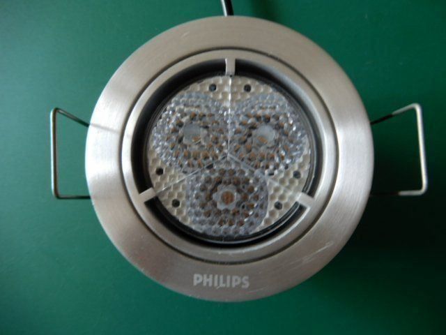 Philips Lampadari & plafoniere: LED Spot EH02-JG / BBG45025PN – Usato da Rapperswil SG venduto da Seppi77