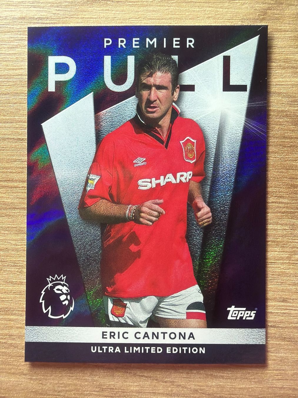 Topps Carte collezionabili: Soccer Eric Cantona SSP PREMIER PULL Premier League 25/26 – Usato da Netstal venduto da Clutch79Cardz