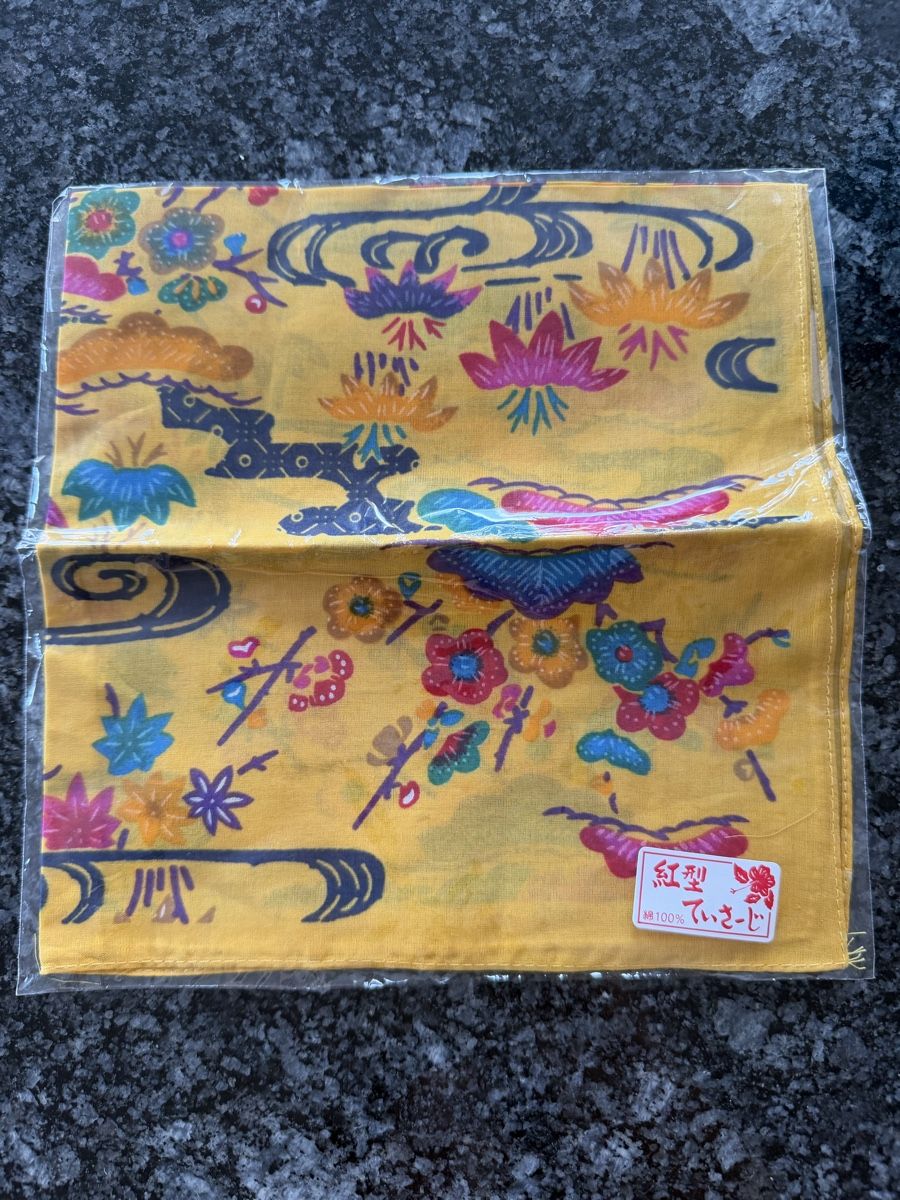 Foulard & Sciarpe: Okinawa Handkerchief - 100% Cotton – Nuovo e nell'imballaggio originale da Brugg AG venduto da Winter789