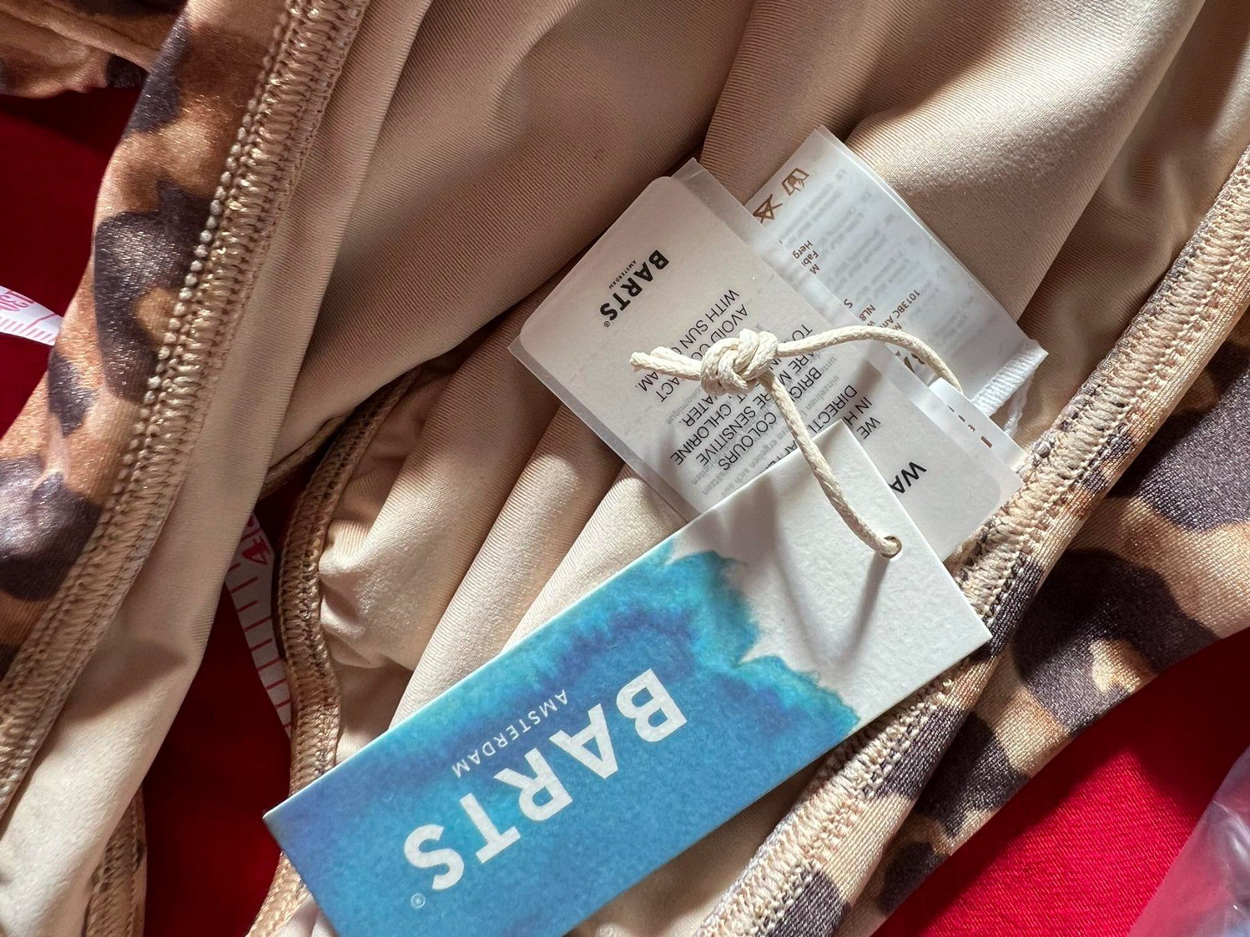 Costumi da bagno & Bikini: Neue Badeanzug 44 – Nuovo e nell'imballaggio originale da Riehen venduto da ann_76jw 9