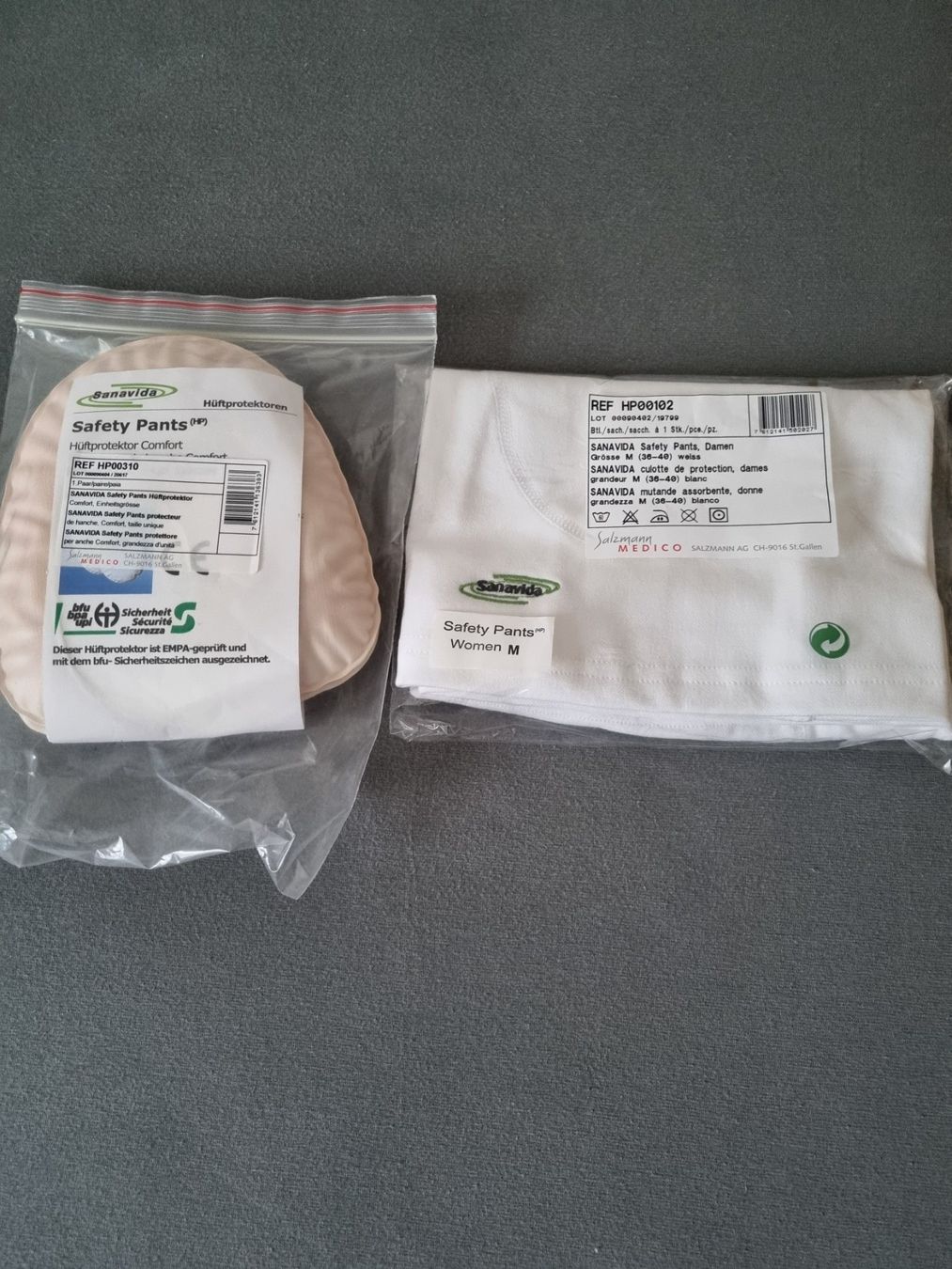 Attrezzature mediche: Safety pants SANAVIDA Grösse M – Nuovo e nell'imballaggio originale da Fribourg venduto da hal_pw2y
