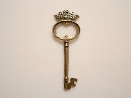 1 Stk.Schlüssel, Messing Schmuckanhänger/-Teil.Twint:Ja.