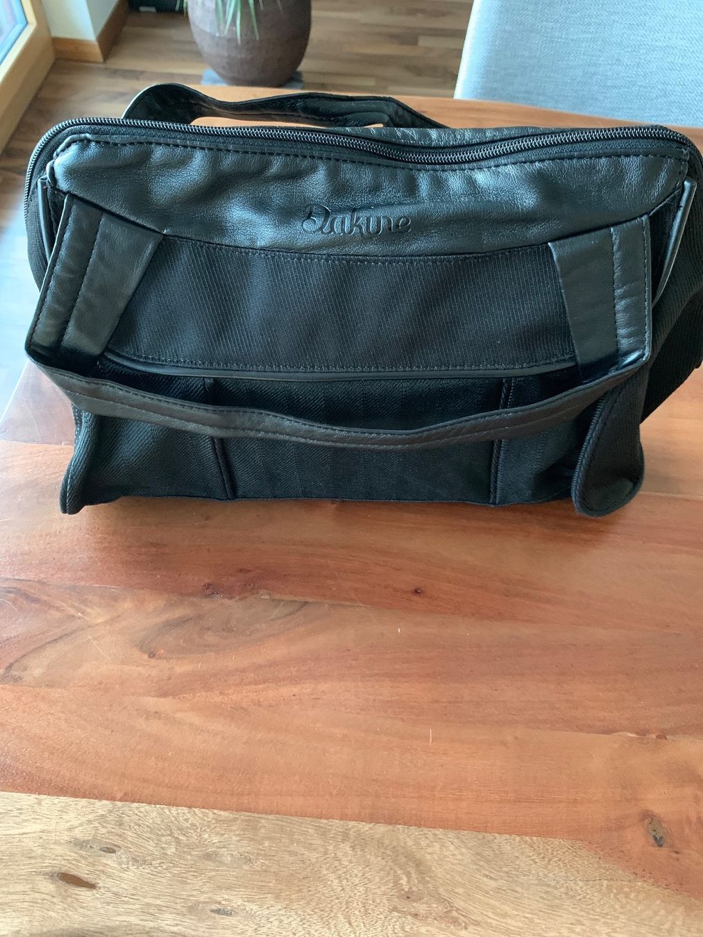 Dakine Borse da donna: Dakine Handtasche – Usato da Celerina venduto da Heli87 1