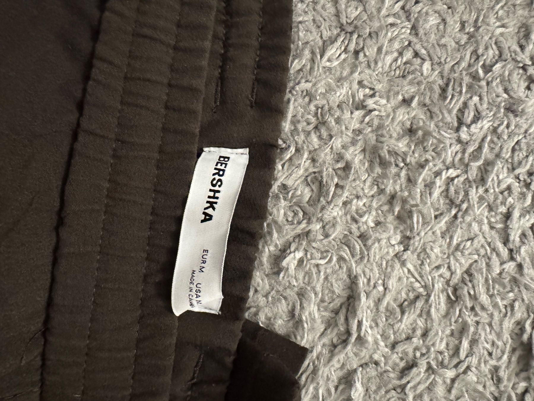 Bershka Hosen: Bershka Anzugshose Braun – Neu (gemäss Beschreibung) aus Römerswil LU von oli_9hd5 1