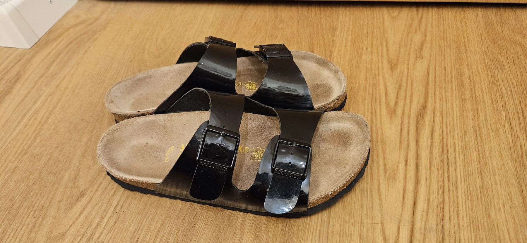 Birkenstock Scarpe da donna: Birkenstock Arizona lack 38 regular – Usato da Sargans venduto da Chicco051 1