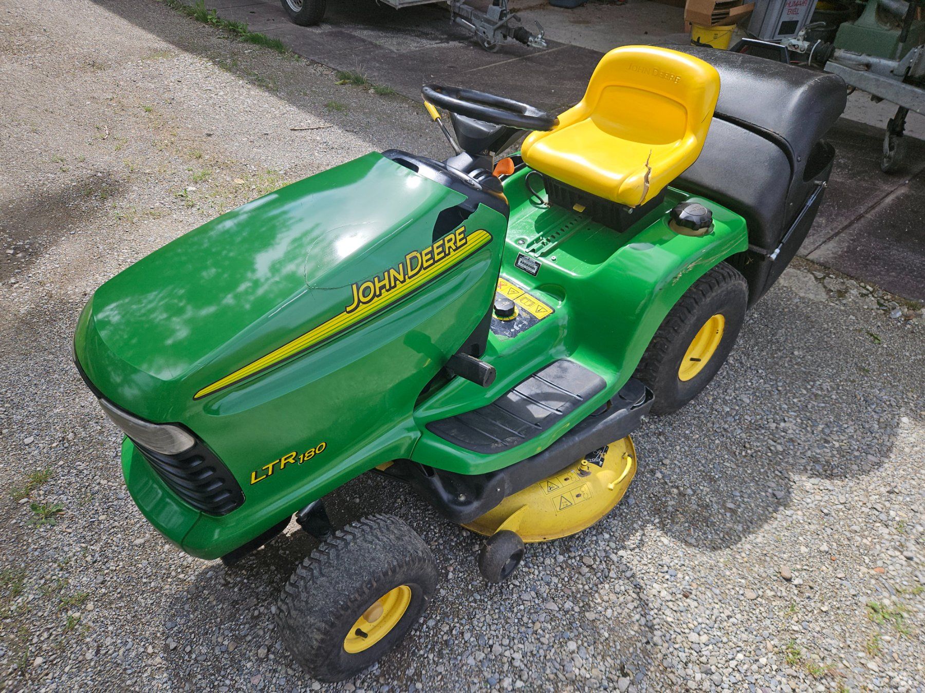 John Deere Tagliaerba: Rasentraktor John Deere LTR 180 – Usato da Oberburg venduto da goldoni19 2