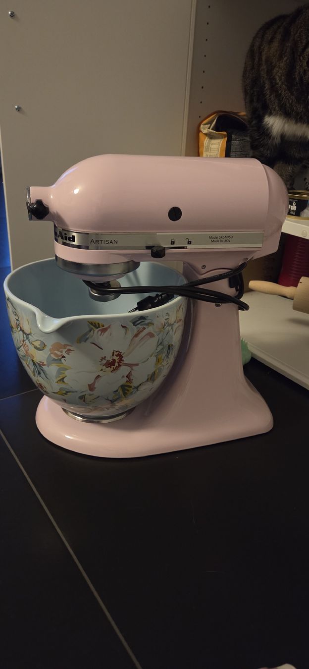 Kitchenaid Appareils de cuisine: Kitchenaid Pink – D'occasion à Menziken par Rose050