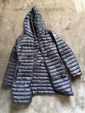 Dünner Daunenmantel von Moncler