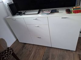 Sideboard  weiß  zuverschenken 