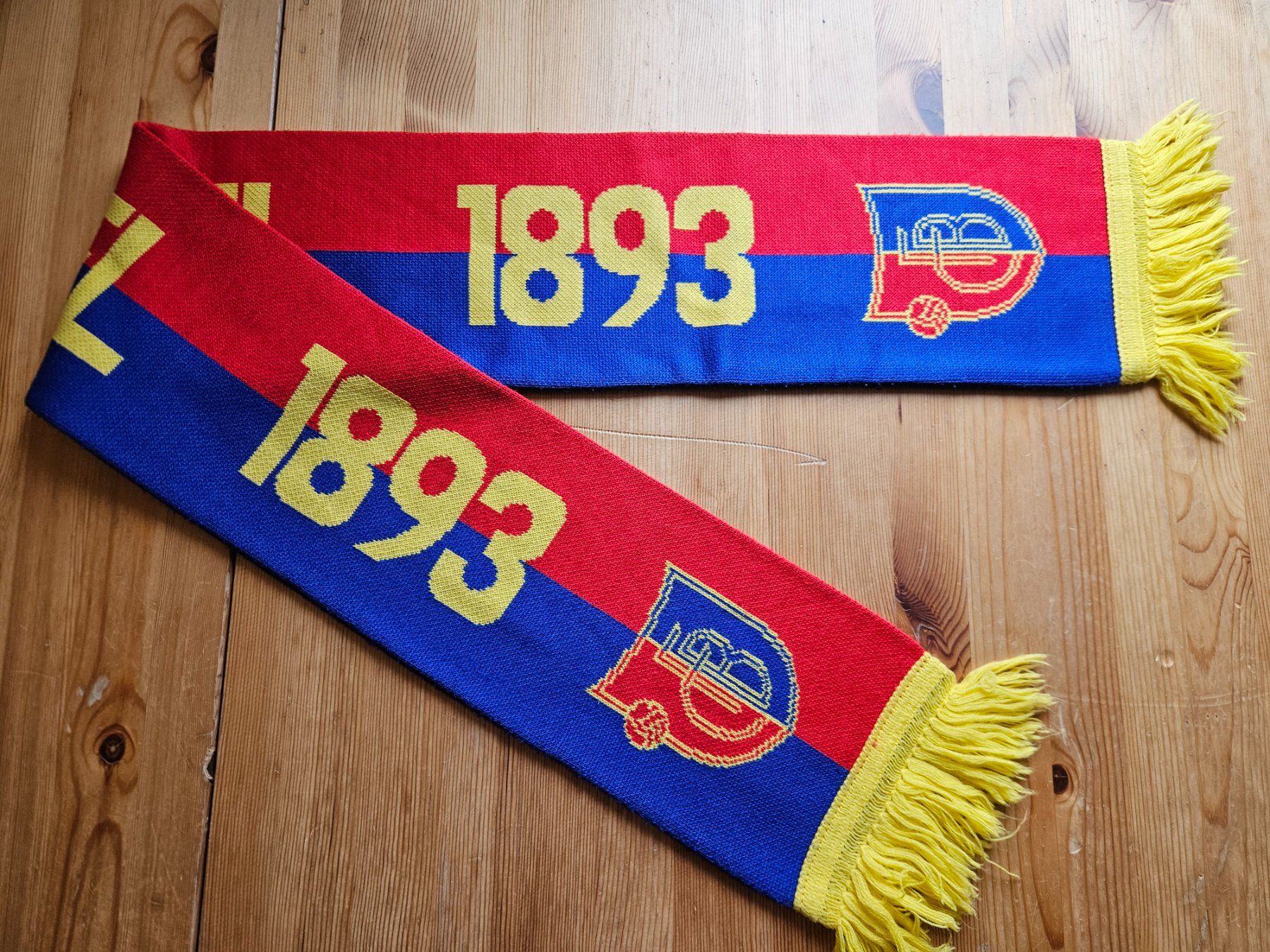 Foulards, Tücher & Schals: FC Basel Schal FCB Fan 1893 – Gebraucht aus Hägglingen von United-Village-Trade 3