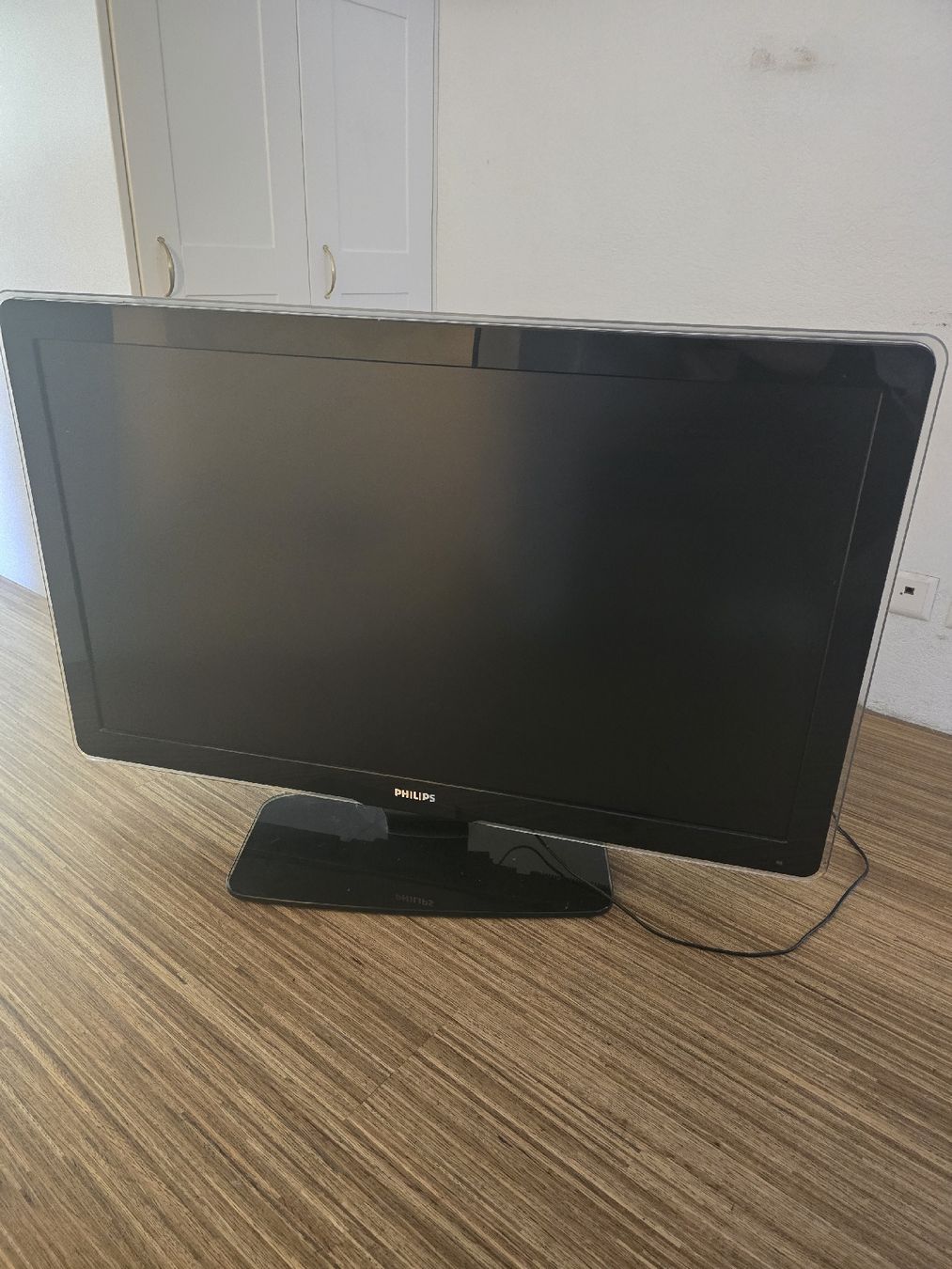 Monitore: Philips Fernseher – Gebraucht aus Interlaken von Inventory_X