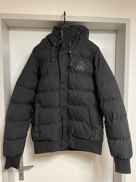 Giacche: Winterjacke Grösse M Kings will dream – Usato da Ostermundigen venduto da Flavio.2