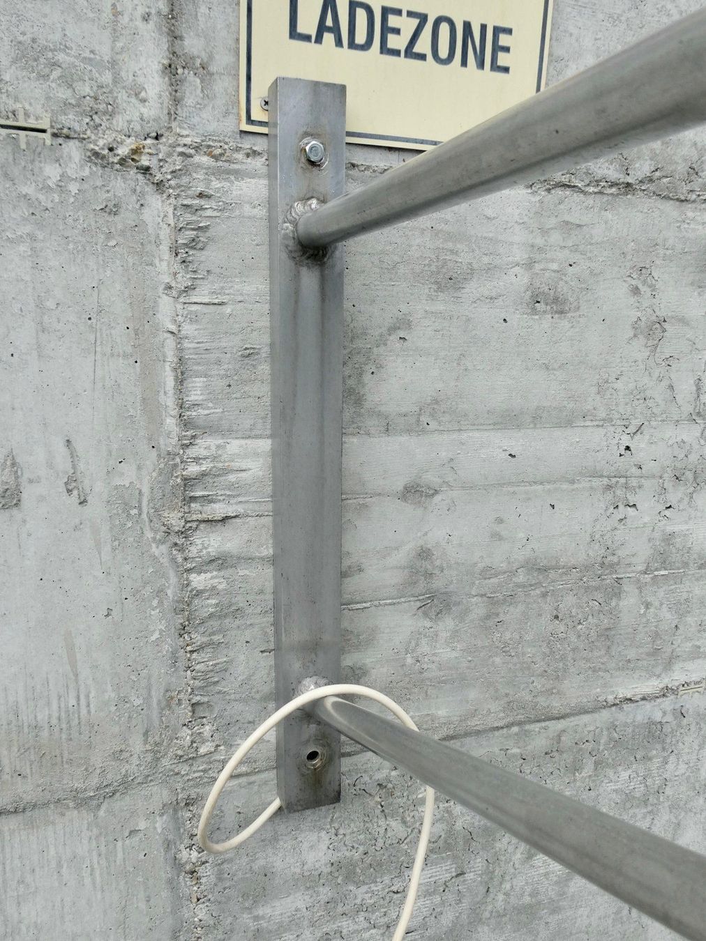 Lampen: BAG Turgi Aussenlampe mit Emaileschirm – Gebraucht aus Lüchingen von Eeizo 3
