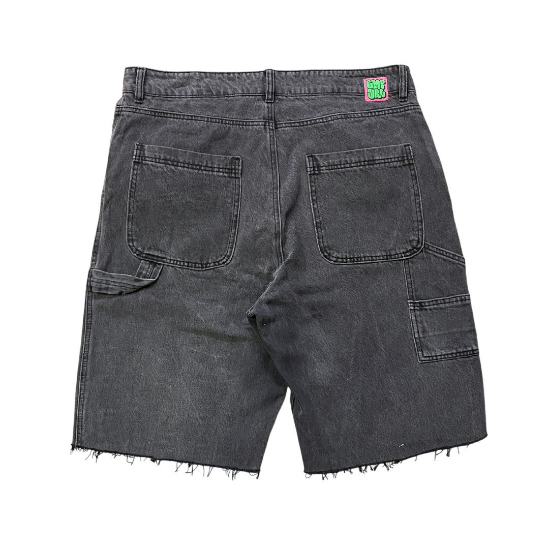 Pantaloni: Vintage Empyre Jorts (L) – Usato da Chamoson venduto da Sapoloshop