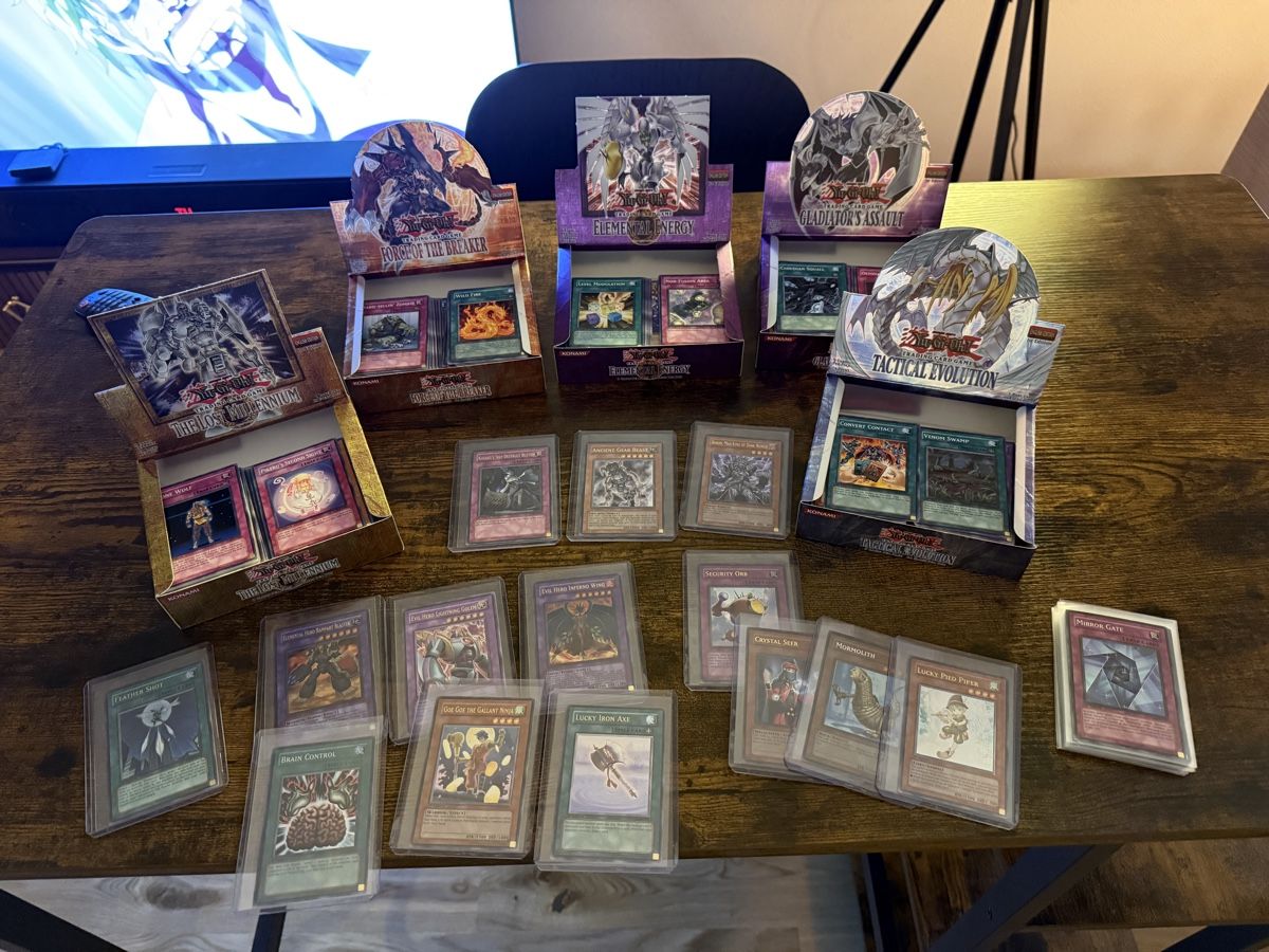 Yugioh Carte collezionabili: Yugioh Oldschool Sammlung Packfresch – Usato da Bülach venduto da Epicst0re