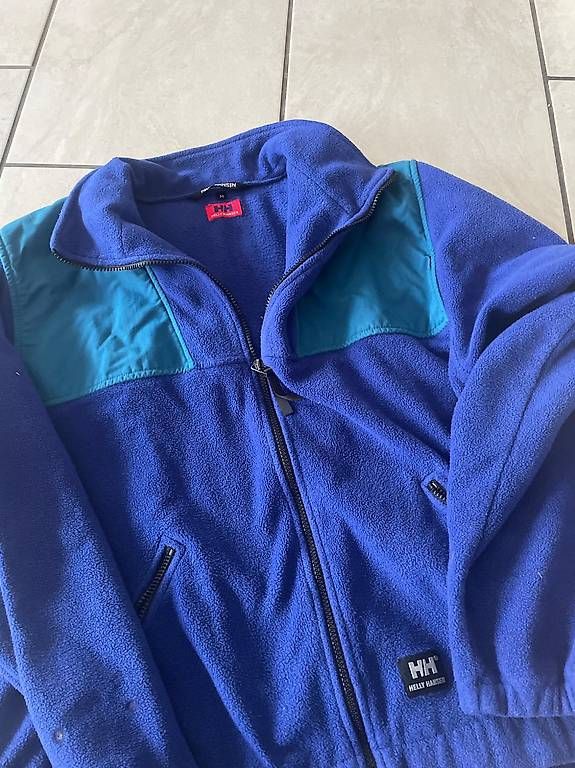 Giacche: HelliHansen Fleece – Usato da Balsthal venduto da Vons 1