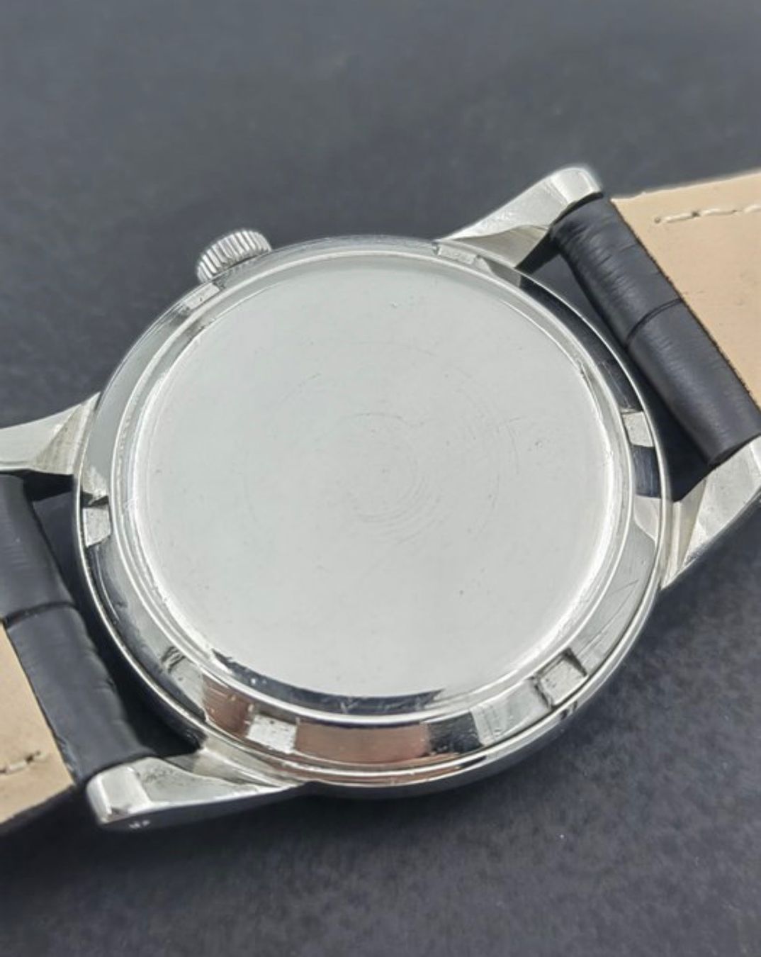 Omega Uhren: Omega Small Seconds - Automatic Bumper – Gebraucht aus Küsnacht ZH von Mecxco 5