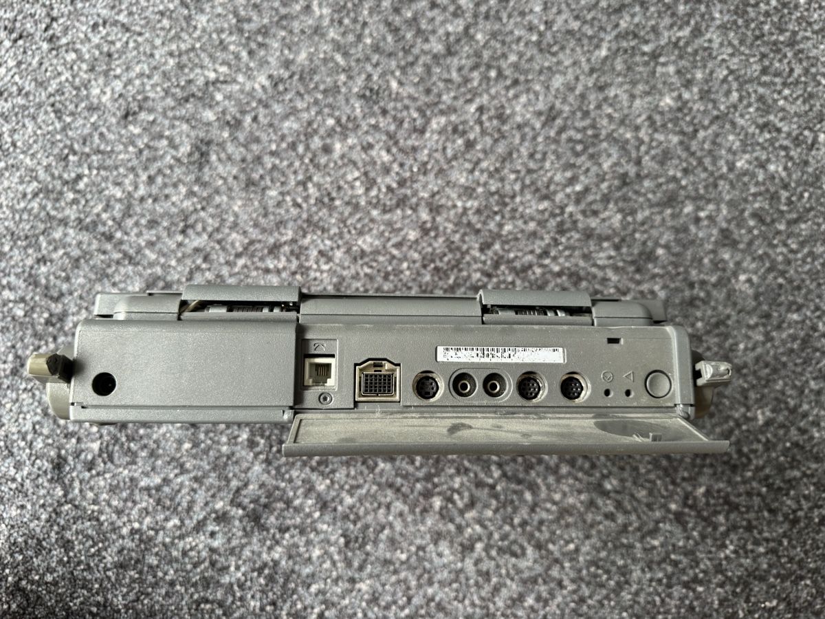 Apple Notebook: Macintosh PowerBook 170  – Usato da Adliswil venduto da Busys 2