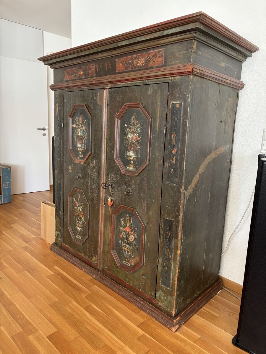 Schränke: antiker Bauernschrank – Gebraucht aus Zürich von Kagu0 1