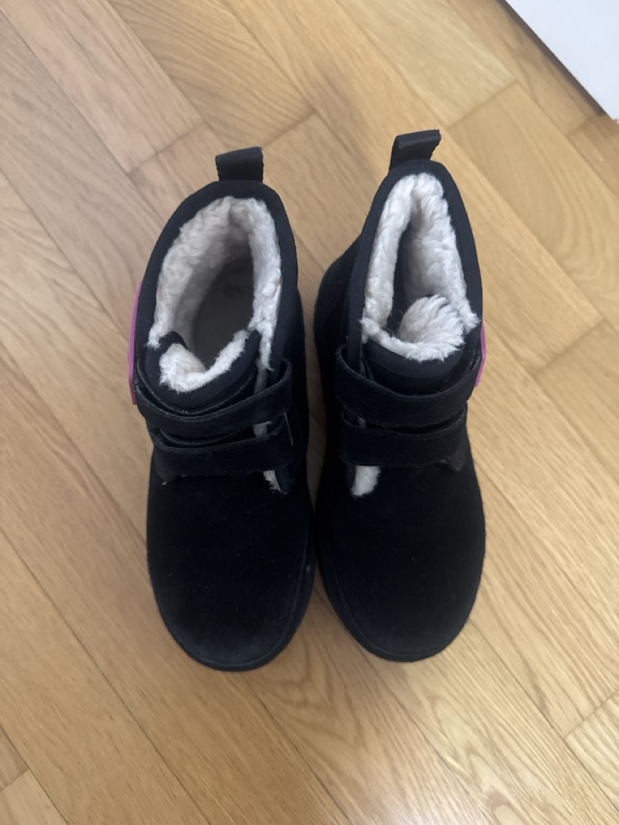 Ugg Scarpe per ragazze: Ugg  Stiefeletten Gr. 36 – Usato da Füllinsdorf venduto da silberstern110 3