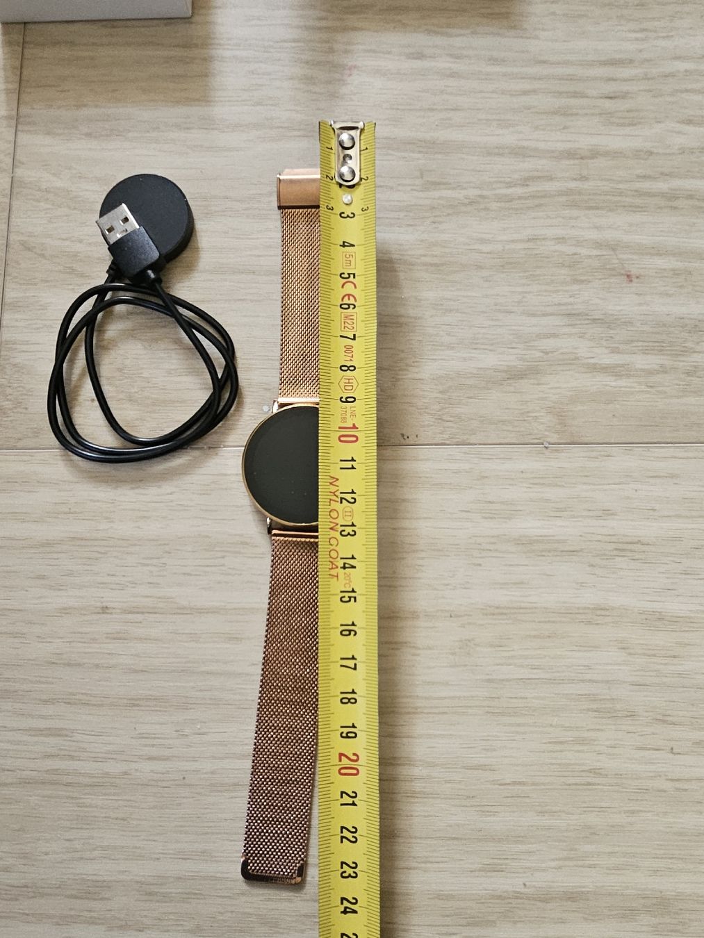 Smartwatch: Montre Connectée DW01-SC Or Rose – Usato da La Joux FR venduto da car_ck96 1