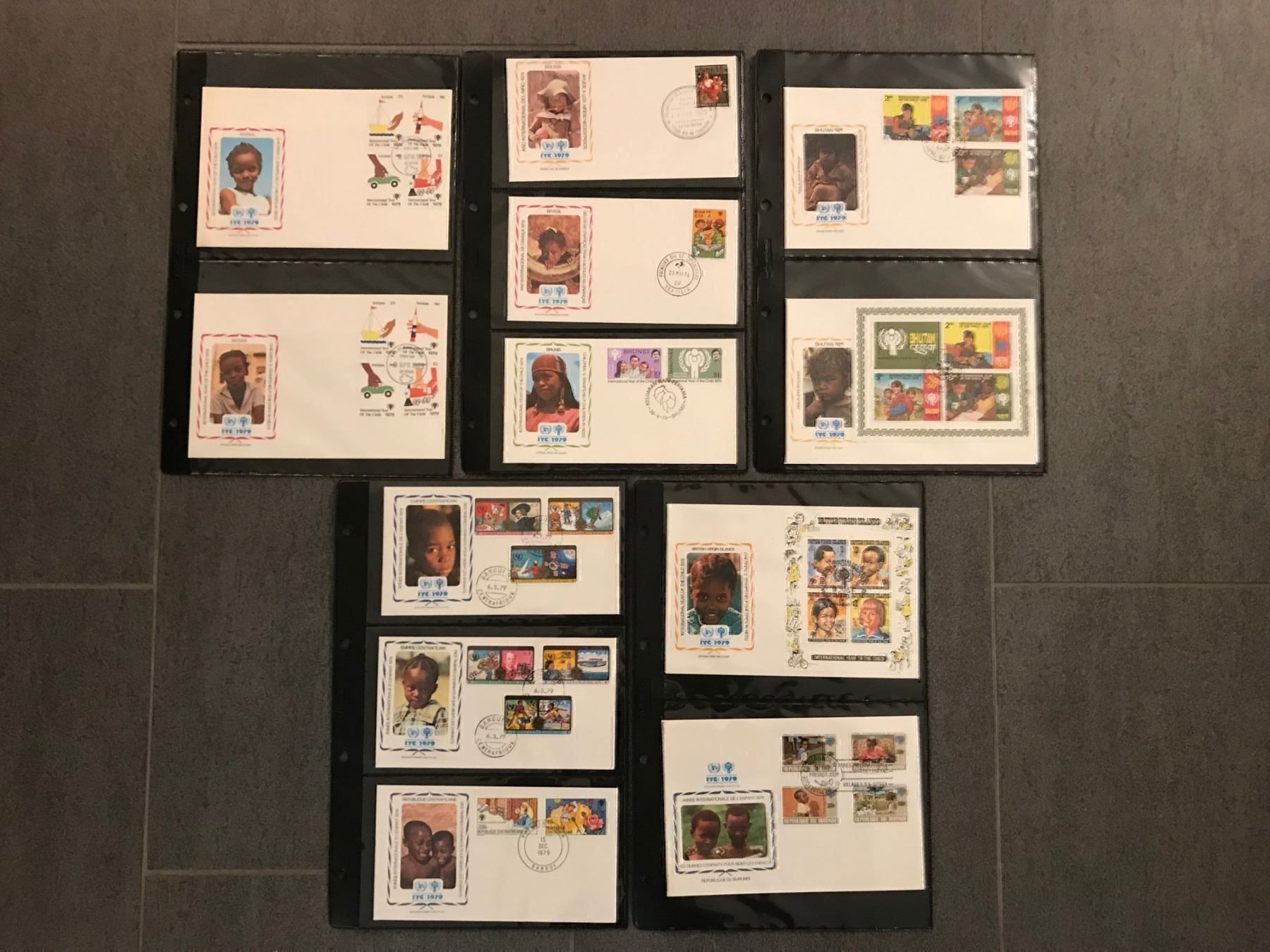 Album: Briefmarken/FDC Album/Sammlung Unicef – Nuovo (secondo la descrizione) da Rain venduto da SRIC01 2