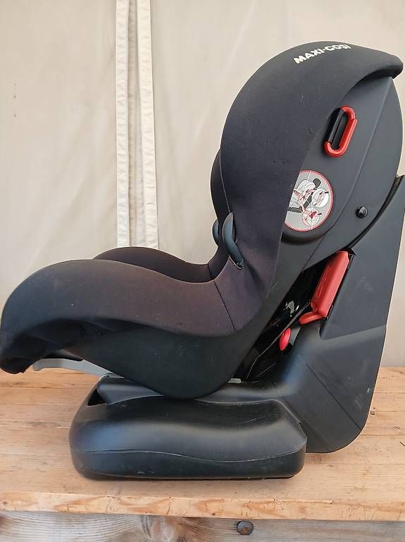 Maxi-Cosi Seggiolini per auto: Maxi-Cosi Autositz 9-18kg – Usato da Buchackern venduto da ouagadugu 4