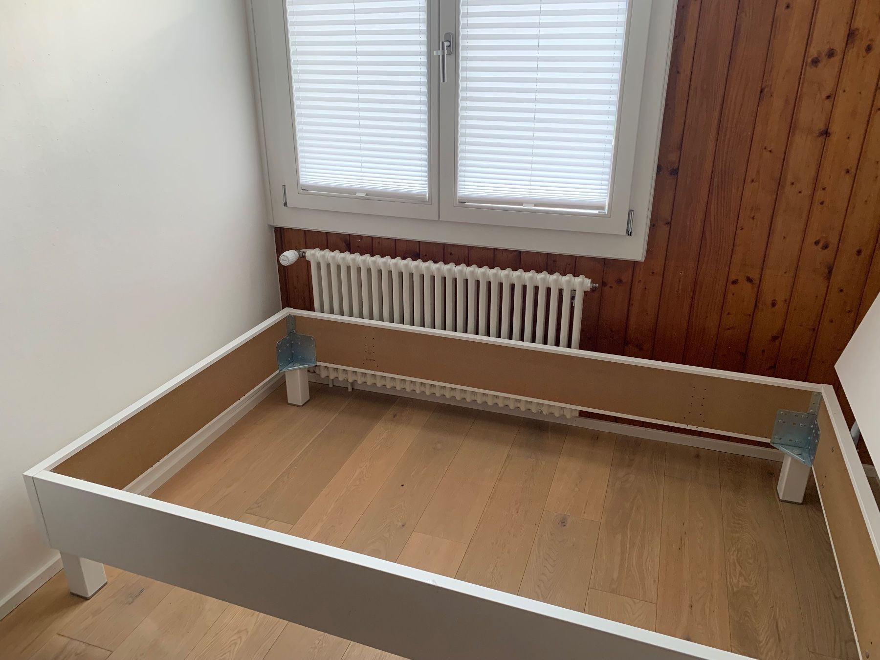 Betten: Bett 120x200 cm – Gebraucht aus Reinach BL von jul_6nvf 2